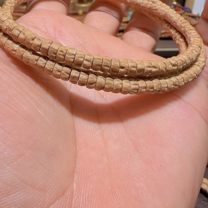 吊坠柏香籽/百香籽药片