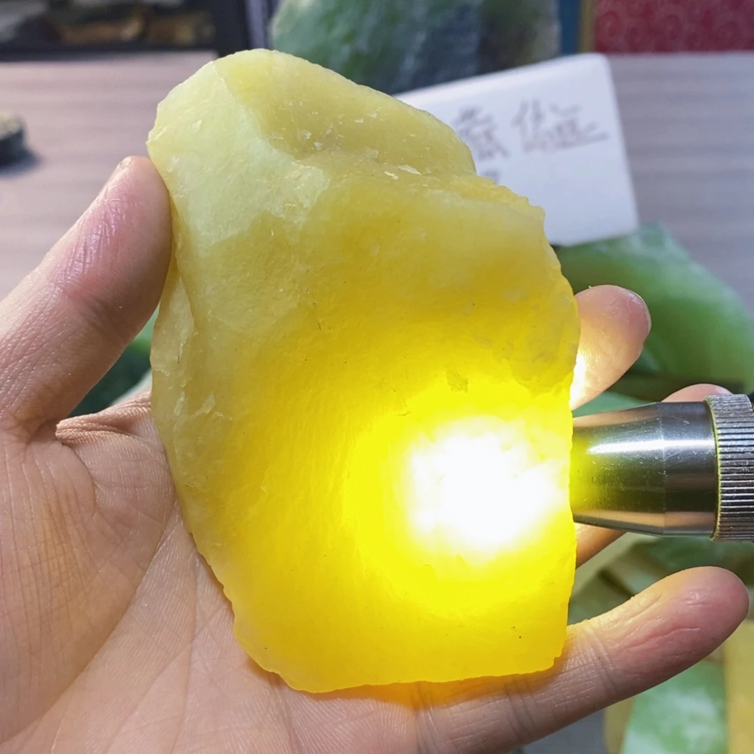 蛇纹石玉未镶嵌岫玉原石蛇纹石玉
