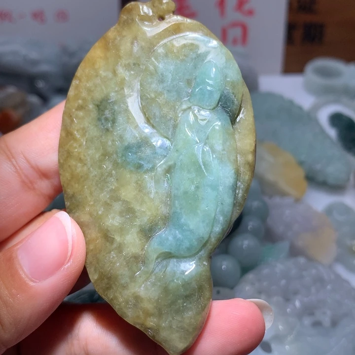 翡翠未镶嵌颈饰保真天然A货翡翠