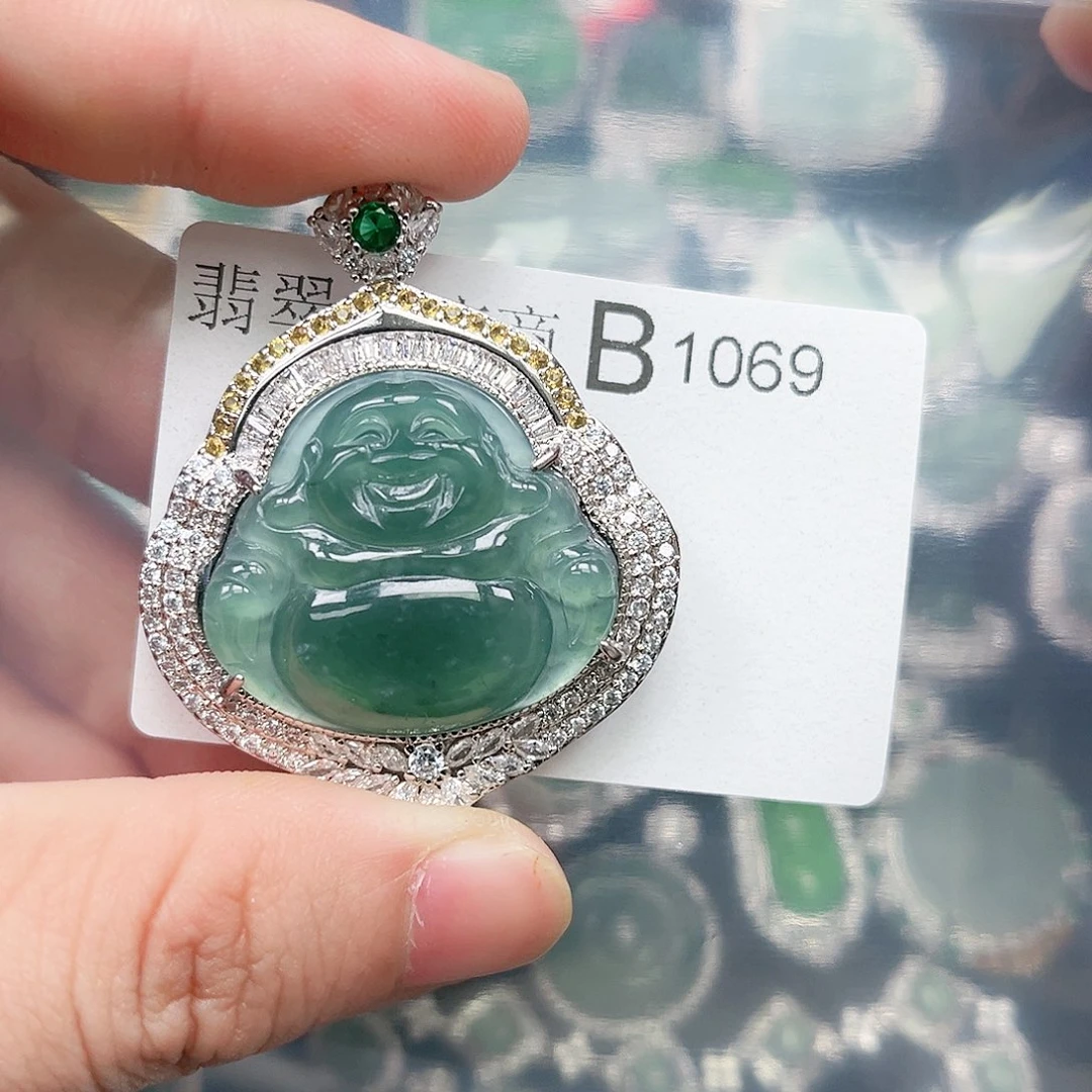 翡翠颈饰未镶嵌翡翠1069