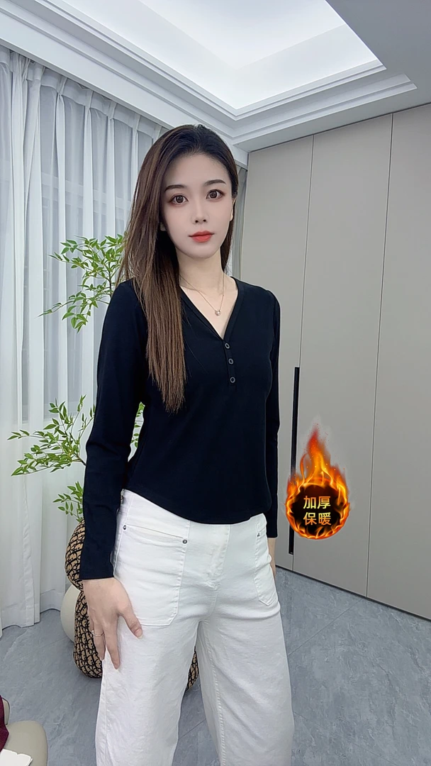 2025新款秋冬时尚V领纽扣长袖T恤洋气百搭修身显瘦上衣