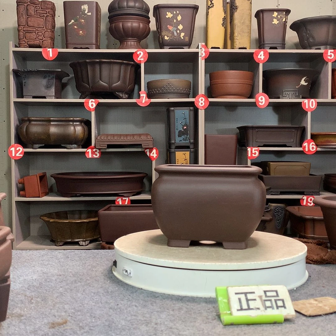 宜兴紫砂花盆四方