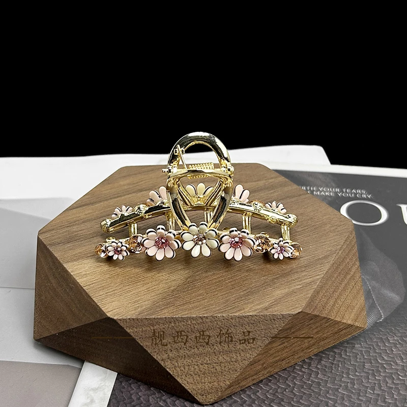 【LXX靓西西】9014 法式精致千金风6.5厘米半扎发抓夹