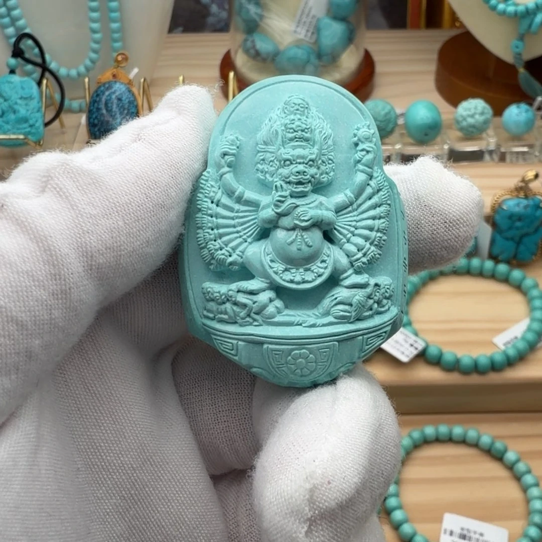 绿松石未镶嵌珠宝奇石