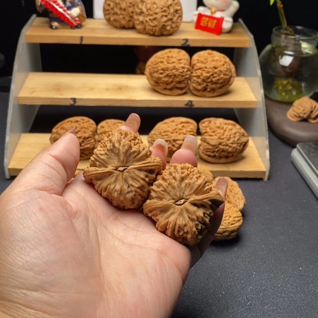 【闪购商品】赤****部41尺寸经典麻团 35号