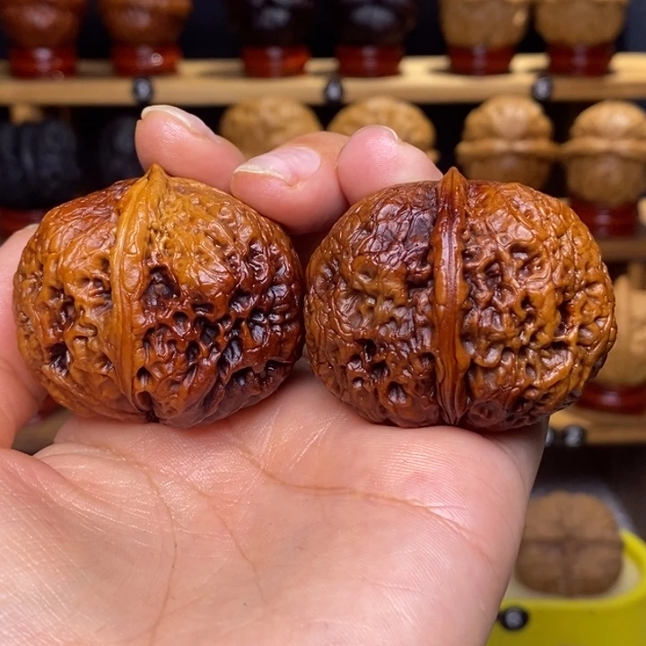 文玩核桃把件七彩大元宝11