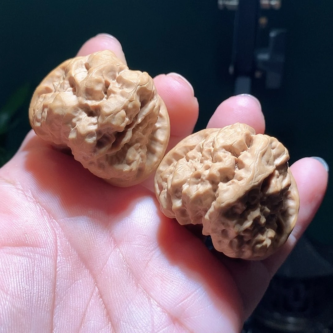 把件文玩核桃43边蛤蟆头