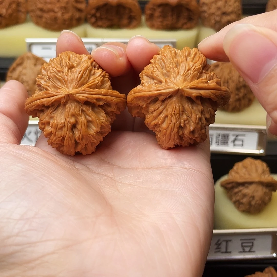 吊坠文玩核桃三角白42尺732