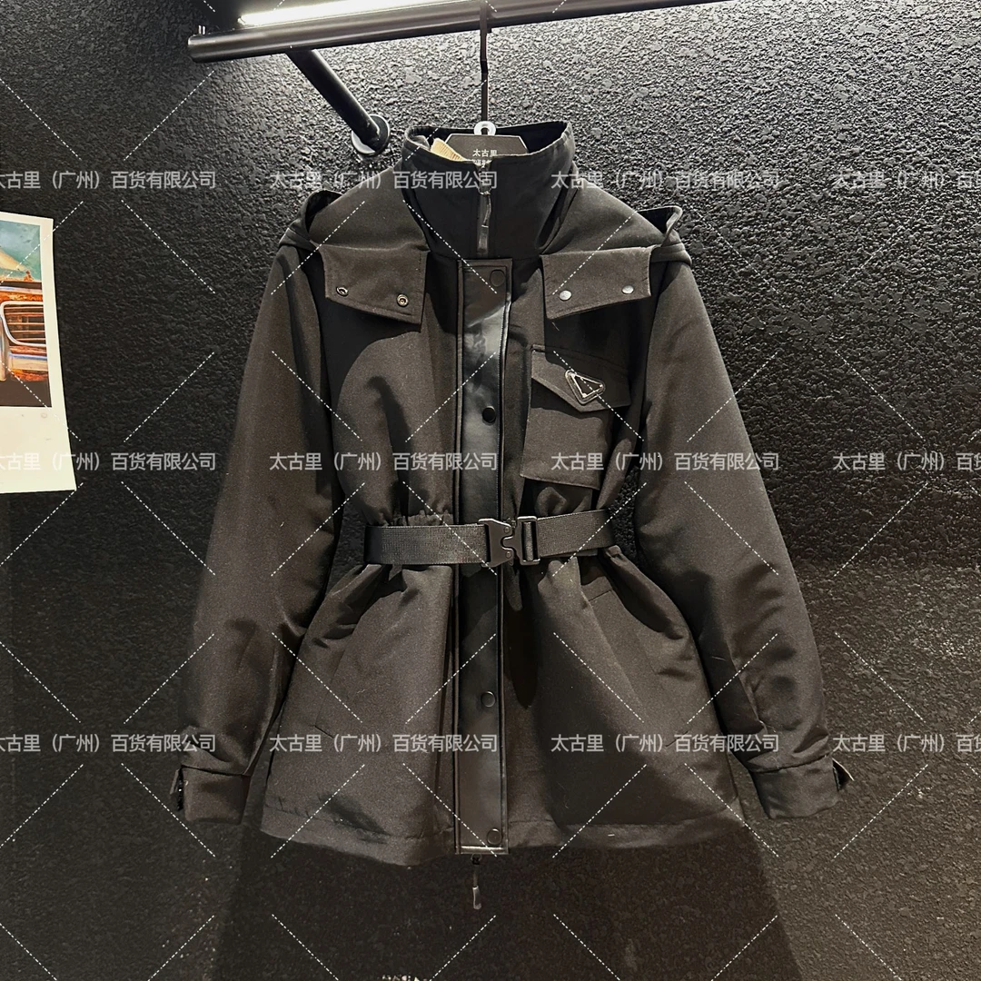 【linda】【59】鹅绒冬款三角标高级女士时尚风鹅绒服外套JC-A2403