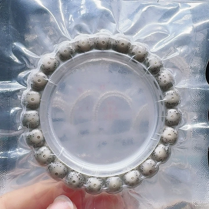 吊坠星月菩提10.9大眼睛
