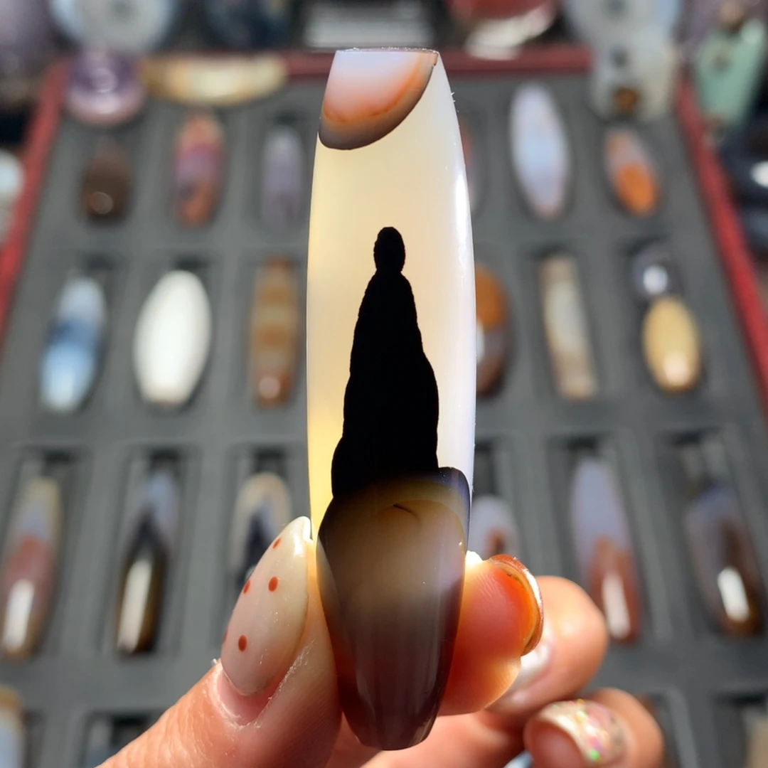 玛瑙/玉髓未镶嵌颈饰