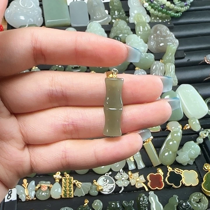 和田玉银S925镶嵌颈饰