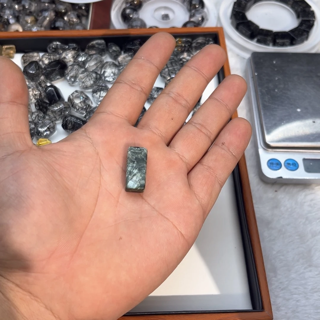 未镶嵌珠宝半成品水晶M****?10号