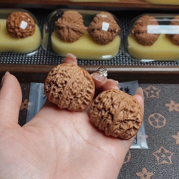 把件文玩核桃38白16号