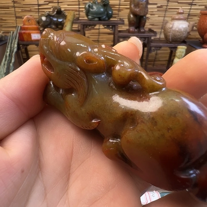 用***5和田玉（糖玉）未镶嵌车挂