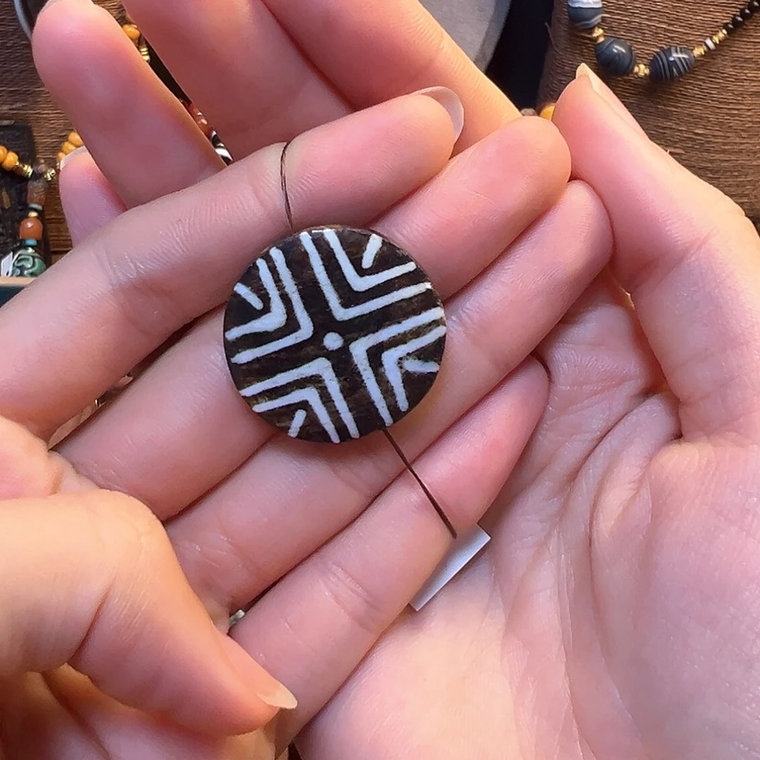 纯铜石英石锁骨串