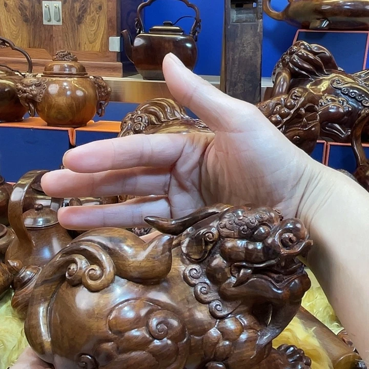 黄花梨/降香黄檀貔貅