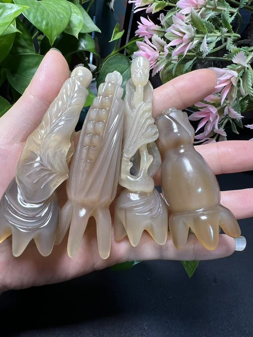 板娘专享 白水精雕五齿经络梳 微瑕福利 随机发货 不退不换 -X351