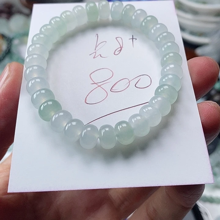 颈饰未镶嵌翡翠手串