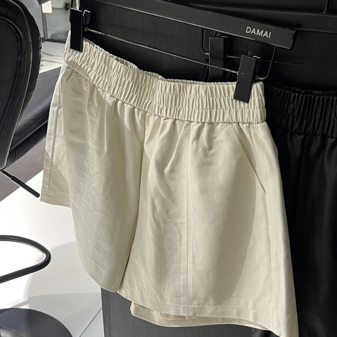 【百搭天菜】休闲风松紧腰阔腿显瘦百搭皮短裤