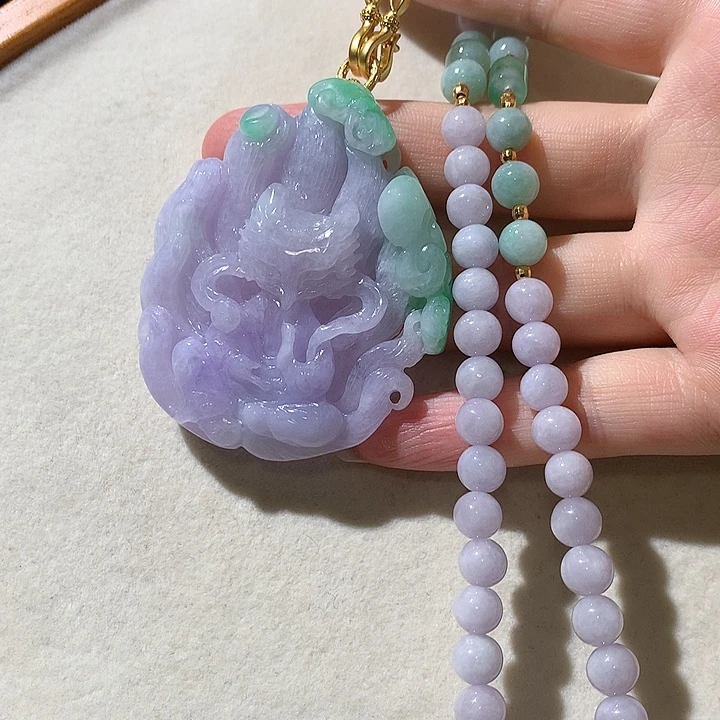翡翠未镶嵌颈饰翡翠吊坠