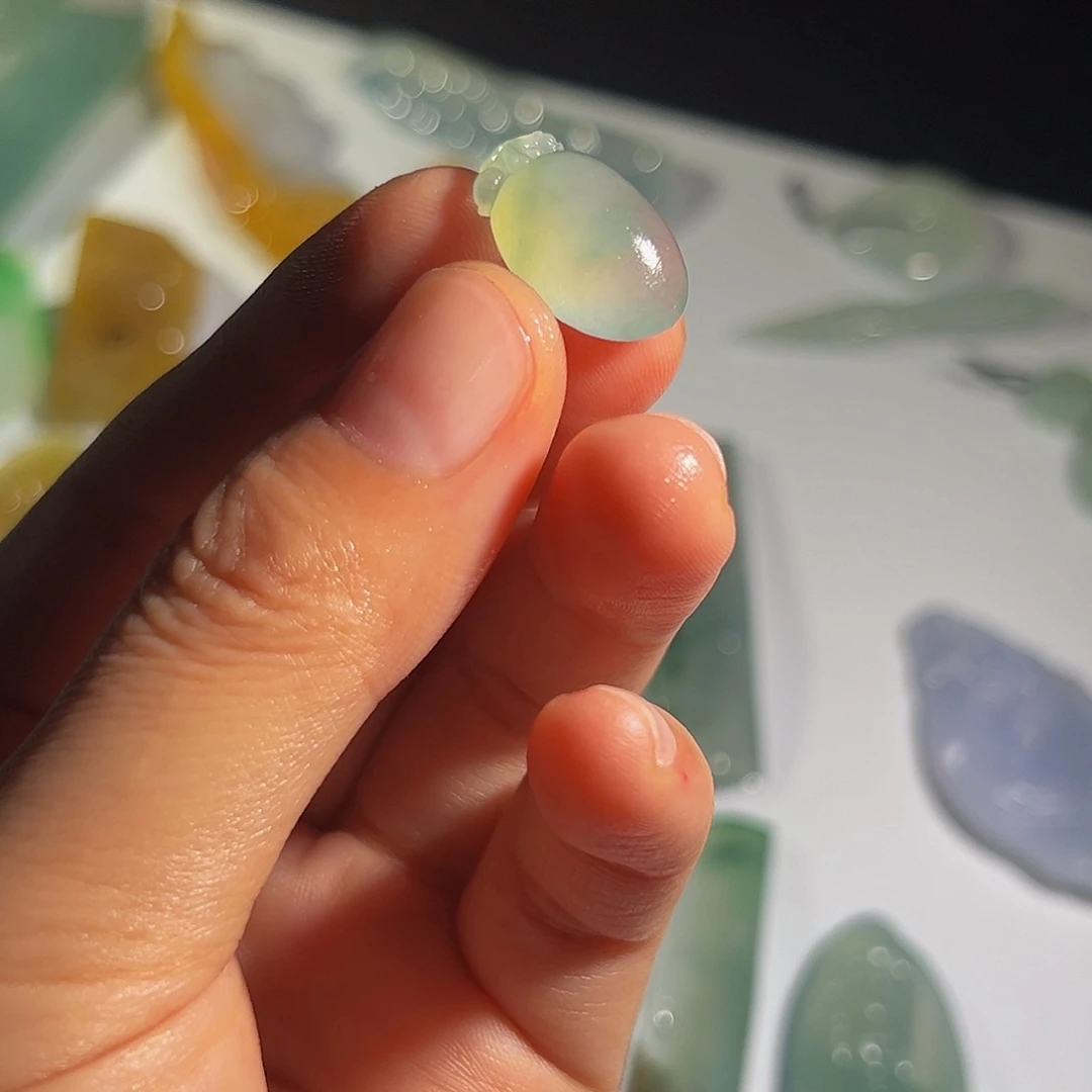 定制翡翠未镶嵌天然缅甸A货翡翠