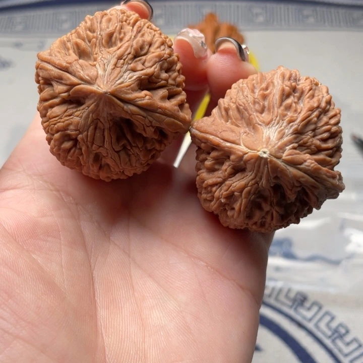 大***張吊坠文玩核桃大蒜头39