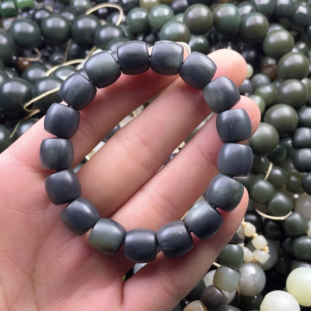 和田玉手串未镶嵌