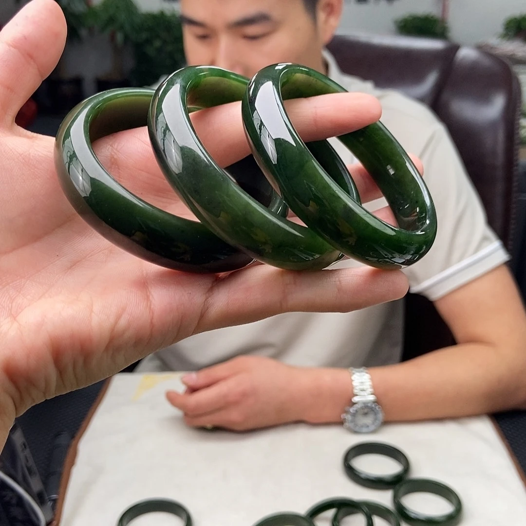 和田玉手镯未镶嵌52-59颜色多样性发拍一发一