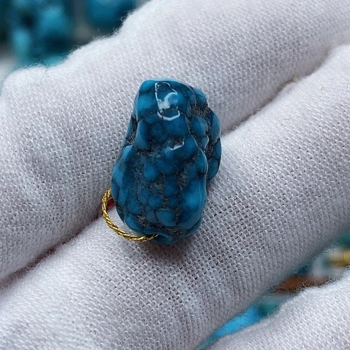 绿松石未镶嵌天然原矿 地大质检