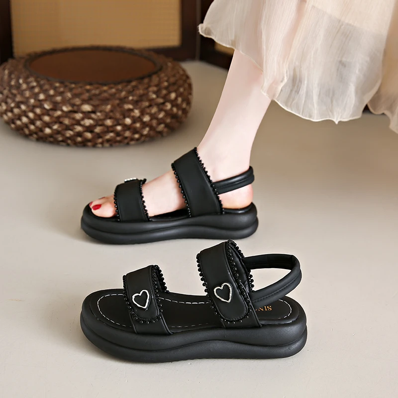 踩屎感凉鞋女外穿夏季2025新款仙女风脚胖宽魔术贴轻便时装凉鞋子