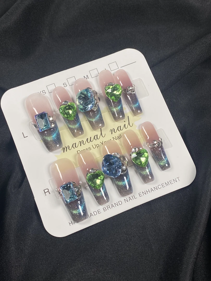 【魔法药水】极光色猫眼气质百搭美甲手工穿戴甲2025-11