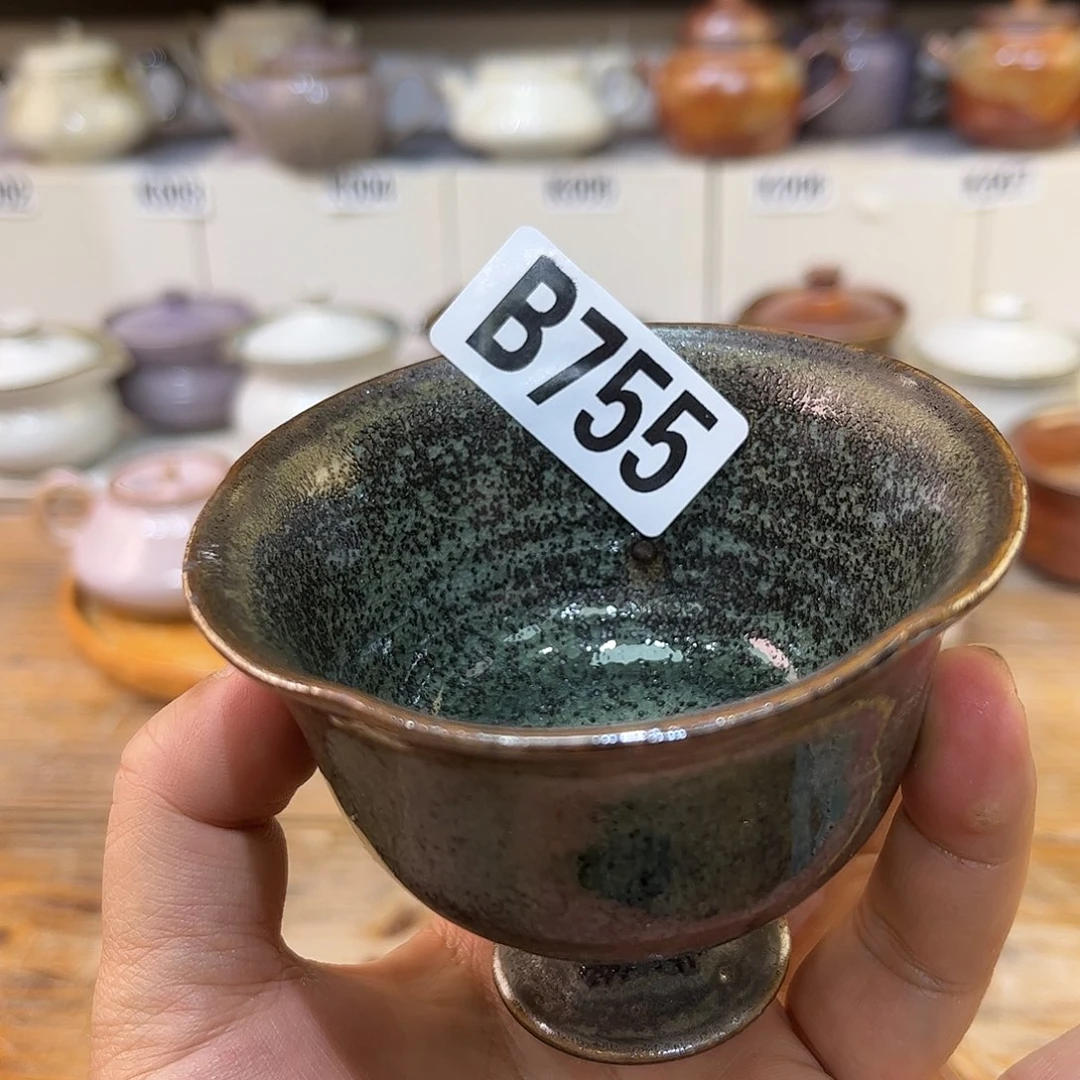 白泥茶杯陶瓷艺术