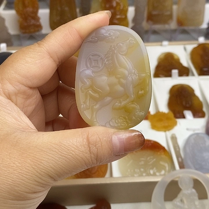 玛瑙/玉髓未镶嵌颈饰