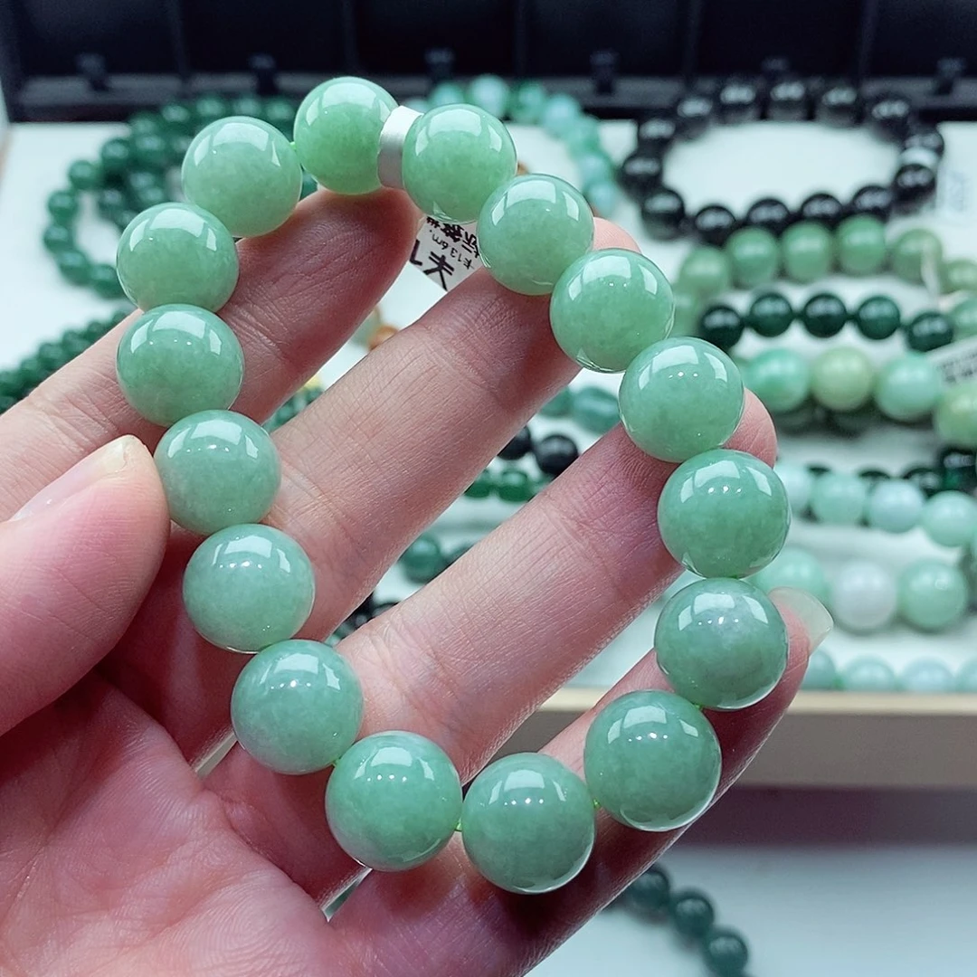 翡翠未镶嵌毛衣链