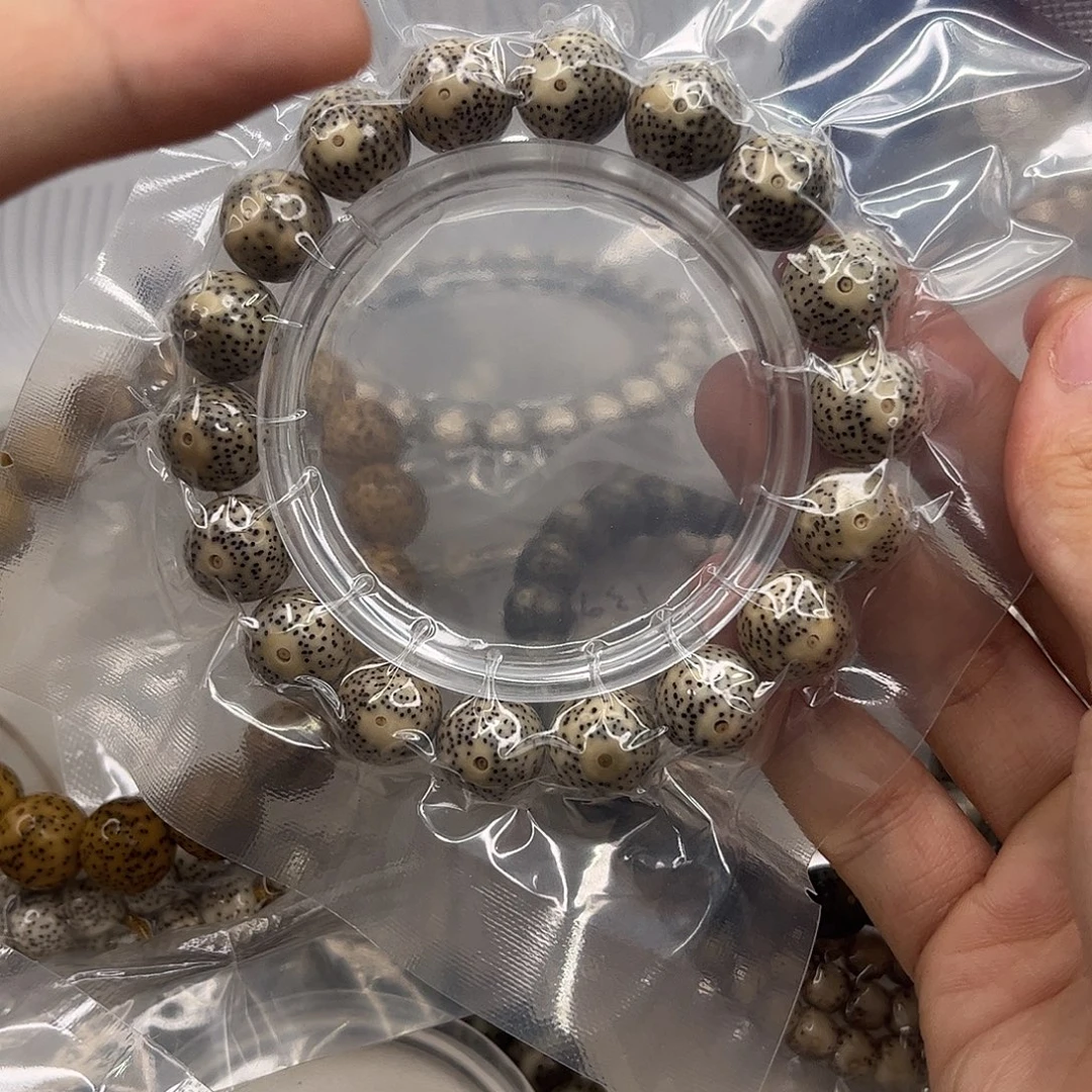 争***取星月菩提吊坠160。