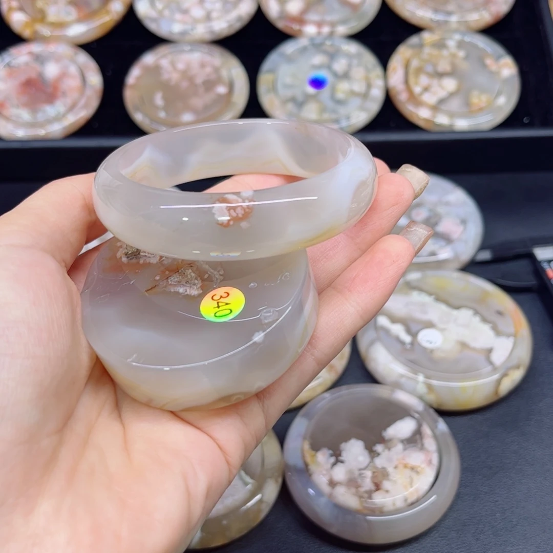 手镯玛瑙/玉髓未镶嵌5657