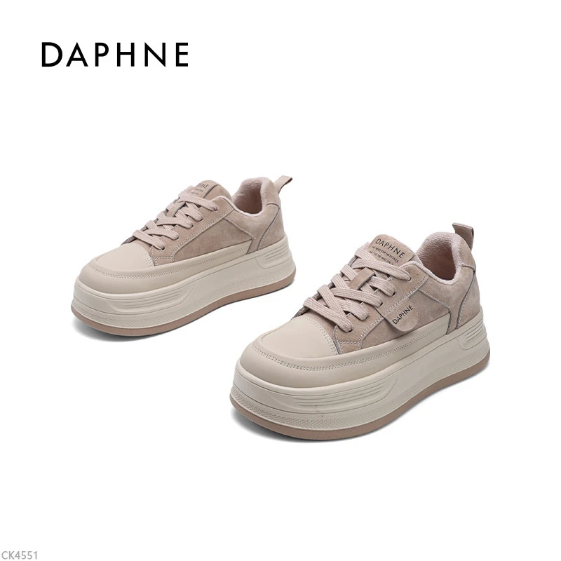 Daphne/达芙妮休闲鞋女2025冬季新款百搭加绒厚底增高保暖板鞋