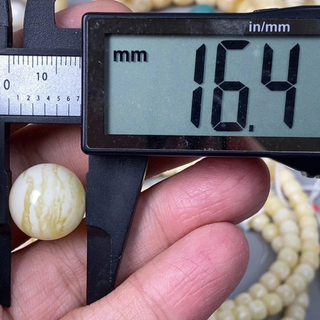 琥珀珠宝奇石未镶嵌有针尖花粉