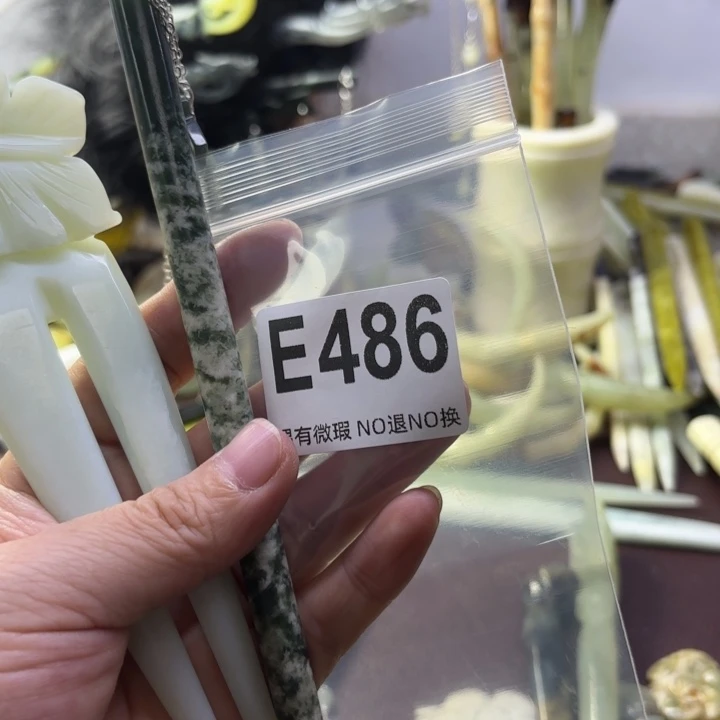 蛇纹石玉发饰合金英*