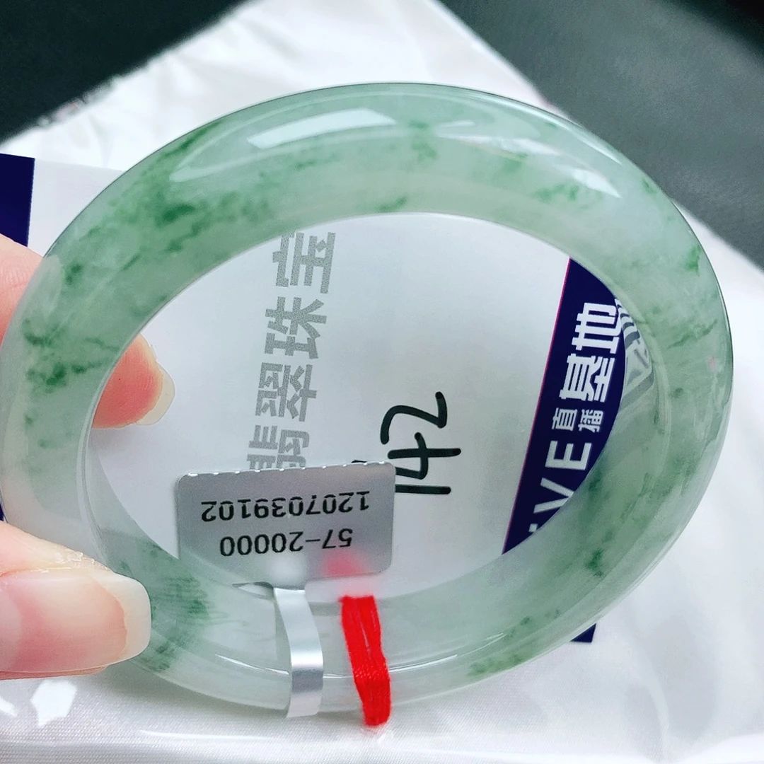 翡翠未镶嵌手镯缅甸天然A货翡翠手镯