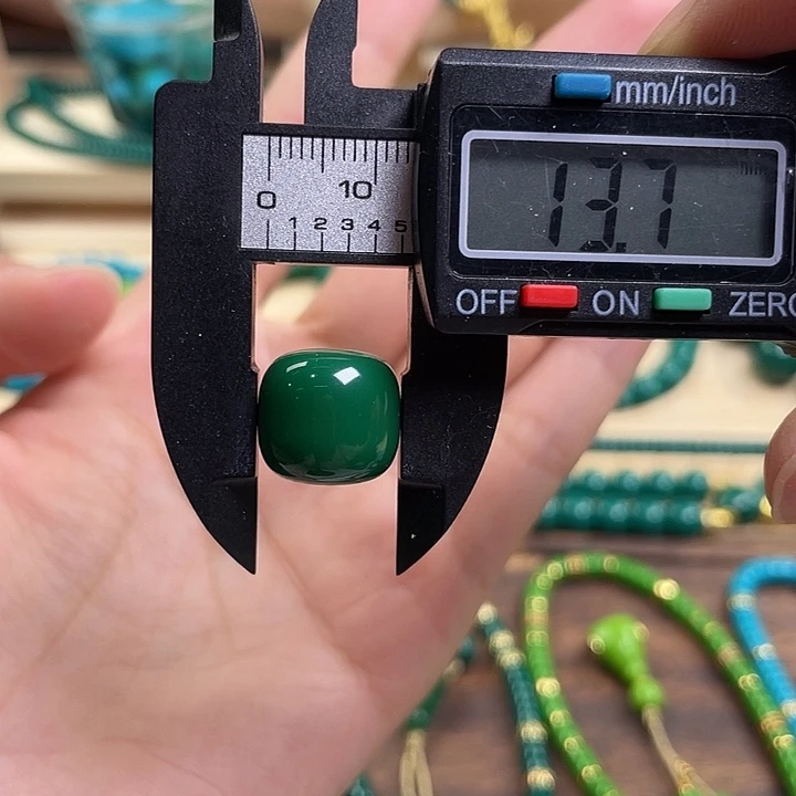 16 高瓷玉化精品配珠