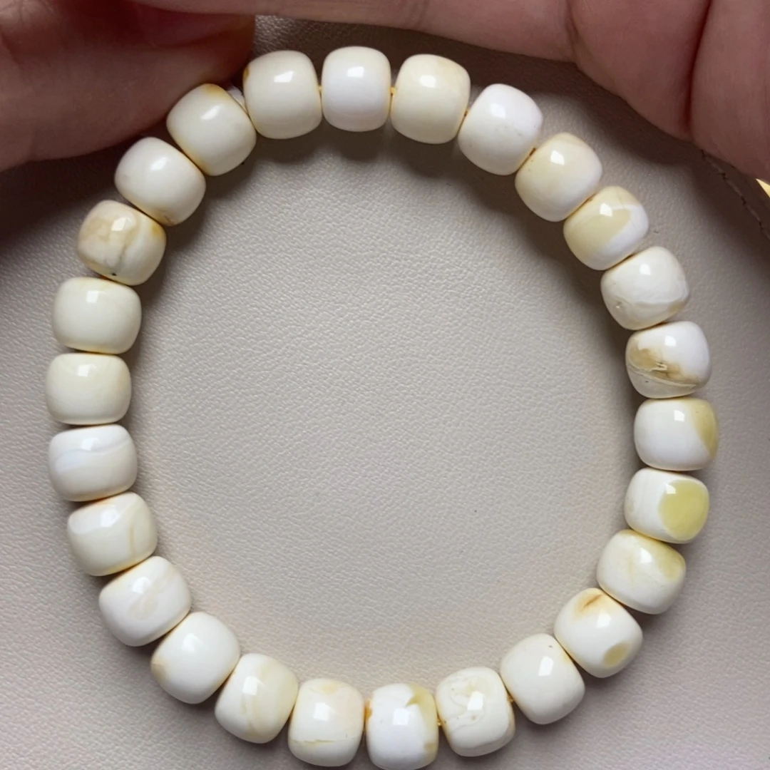 蜜蜡未镶嵌珠宝奇石222