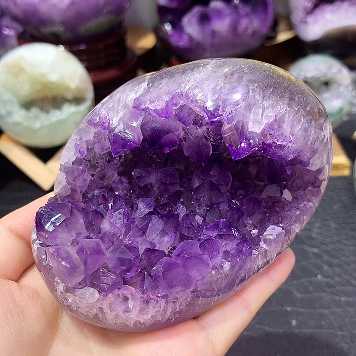 珠宝半成品未镶嵌紫晶