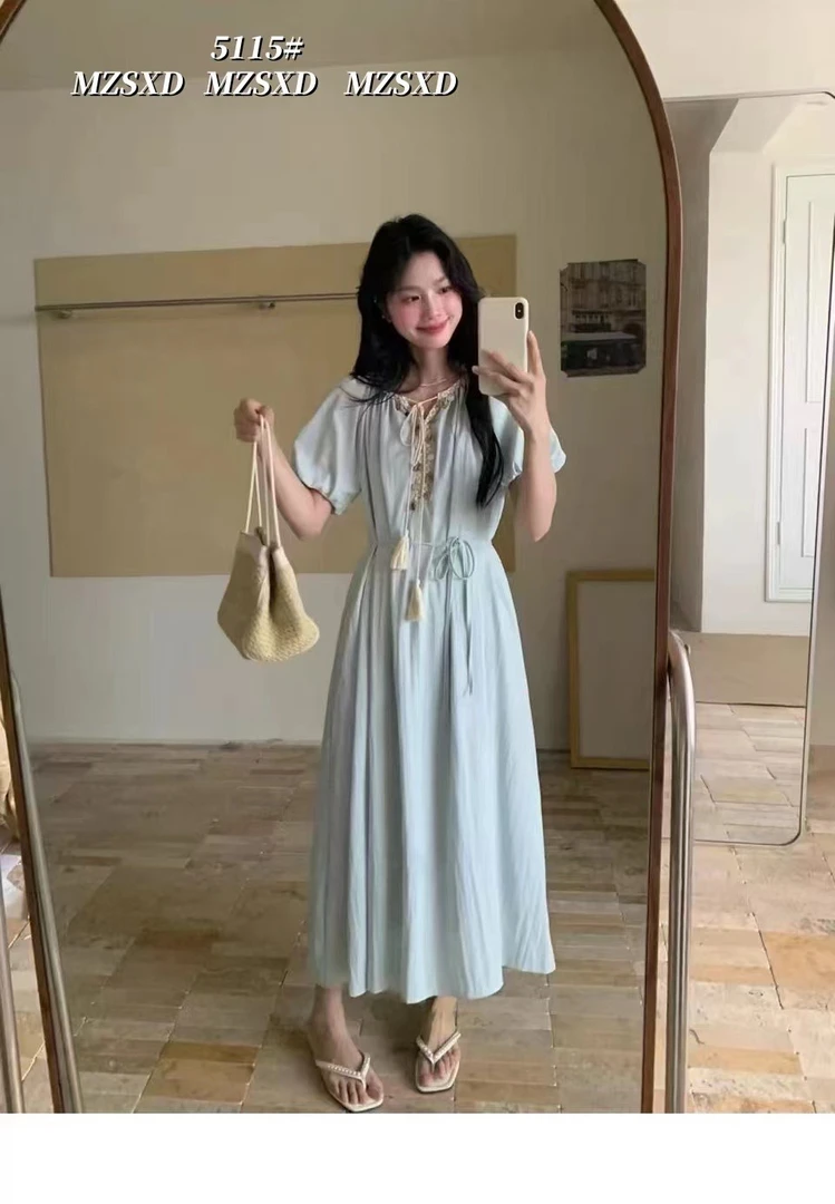 梦鹃推出25年夏款连衣裙显瘦百搭休闲优雅