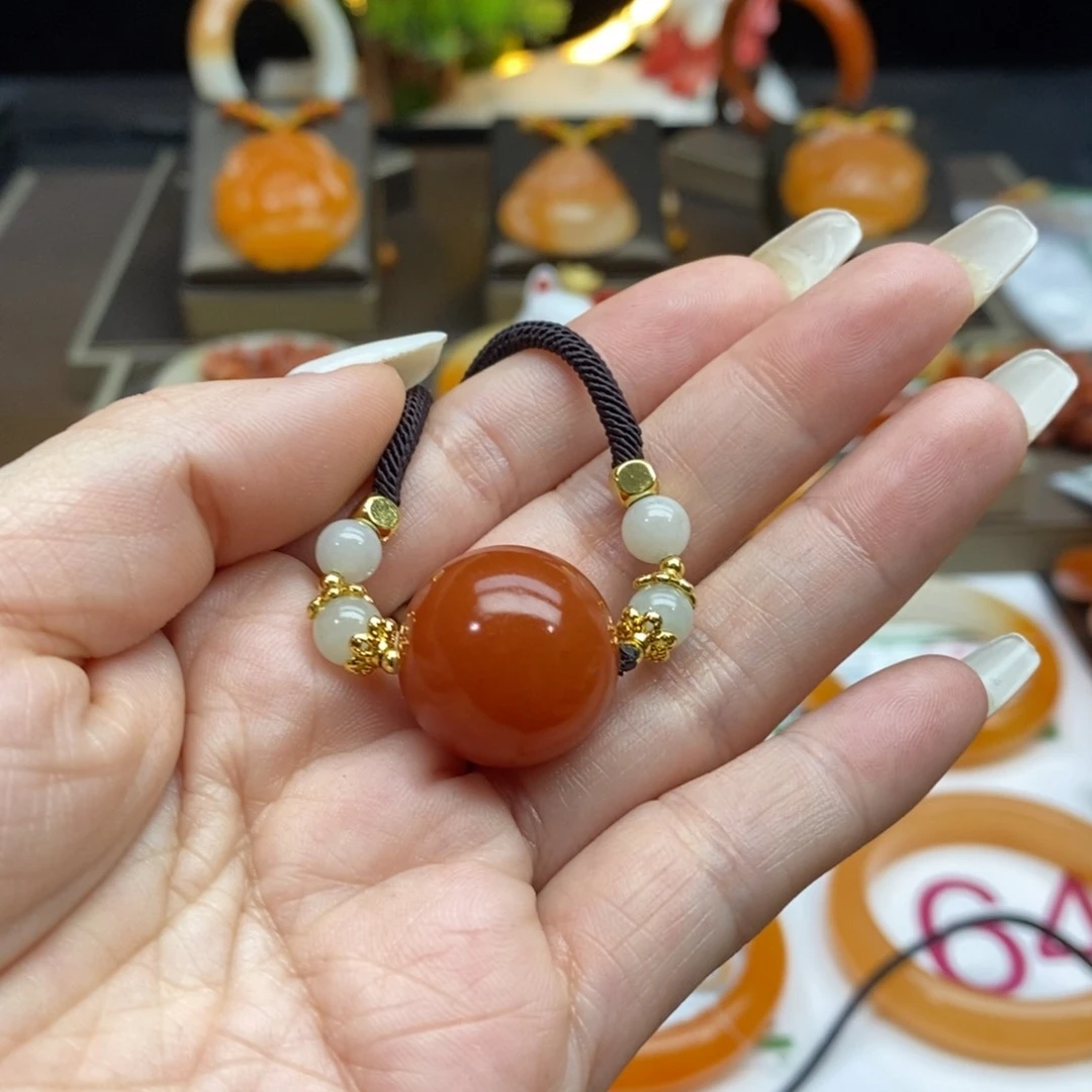 石英质玉（黄龙玉）未镶嵌吊坠