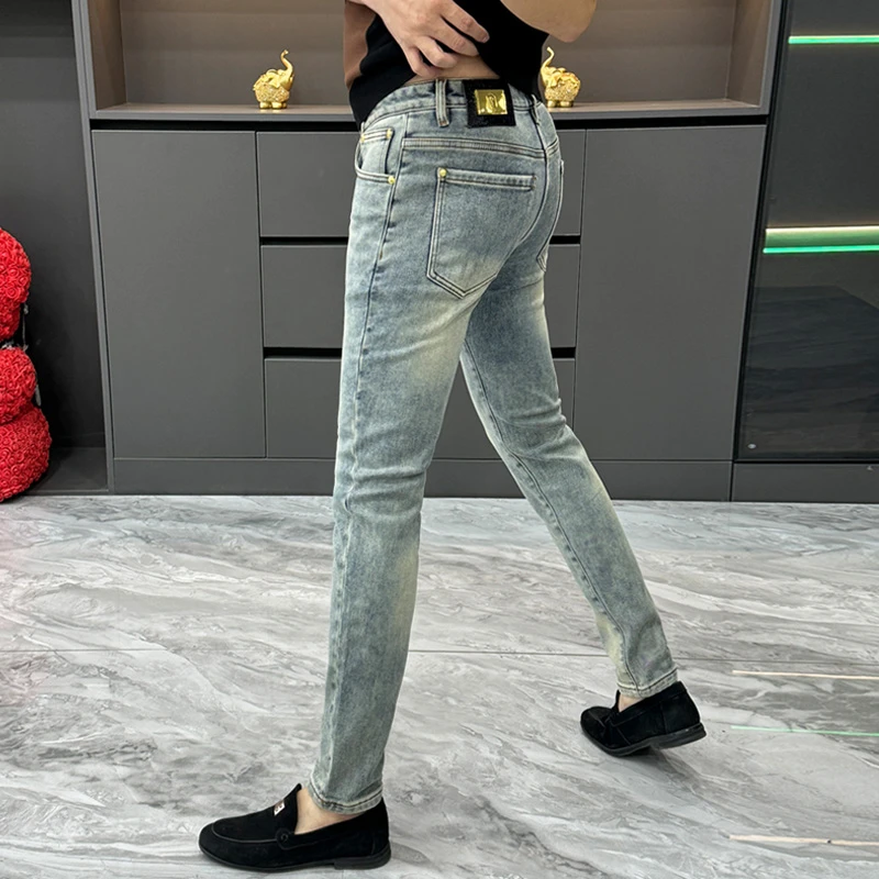 欧货简约净版男士牛仔裤春秋高品质帅气修身小脚裤百搭休闲直筒裤