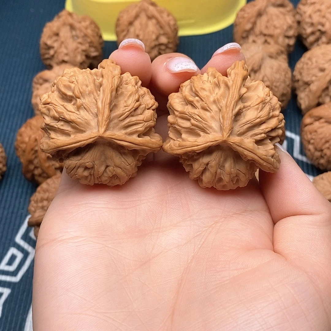 文玩核桃吊坠打***?三棱