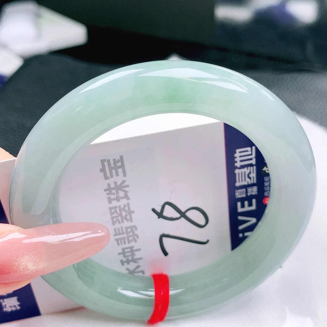 翡翠未镶嵌手镯缅甸天然a货翡翠