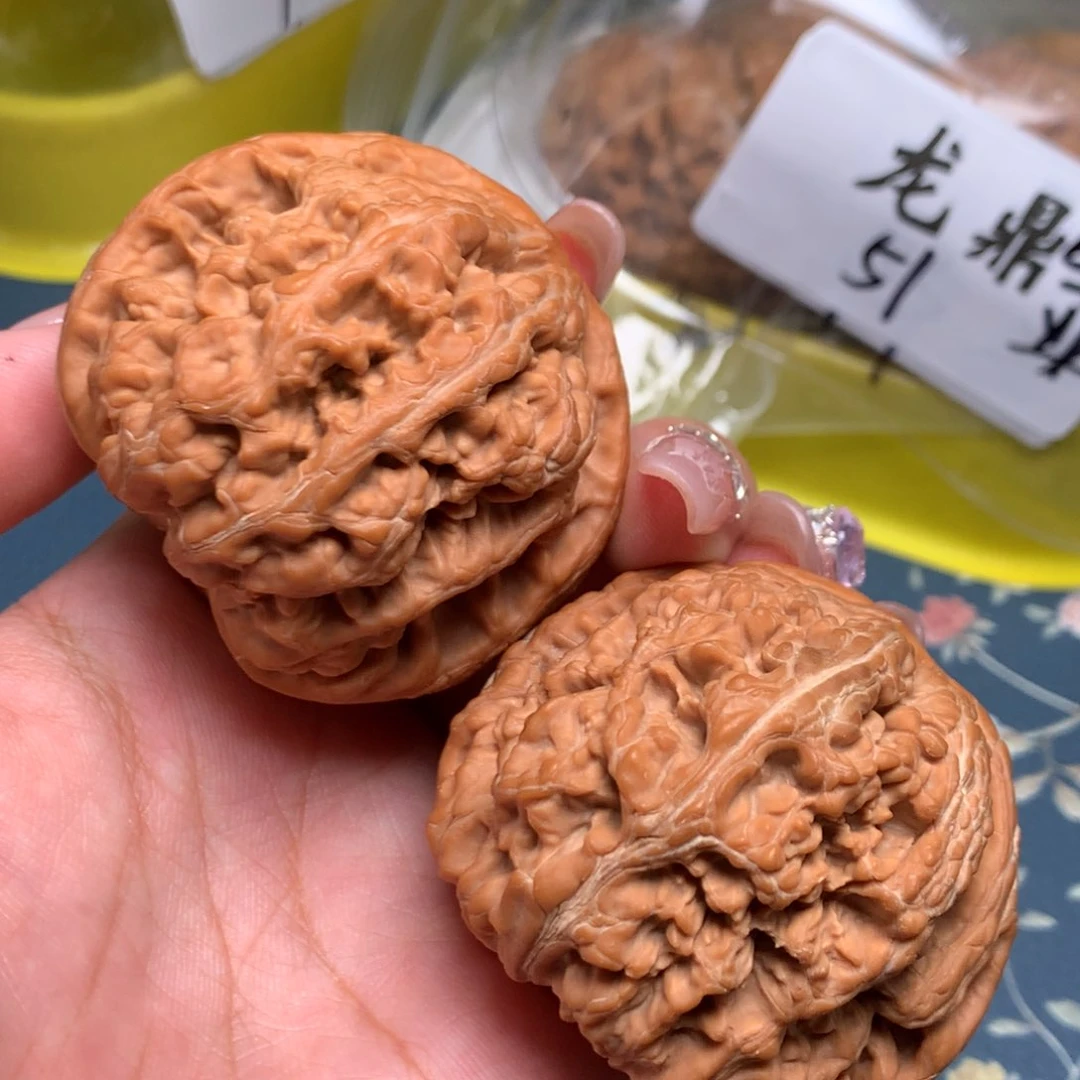 桃核把件48-23401-08